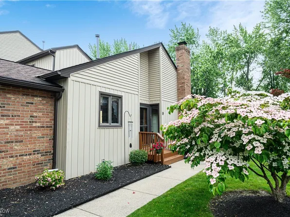 2405 Bunker Ln APT F, Willoughby, OH 44094