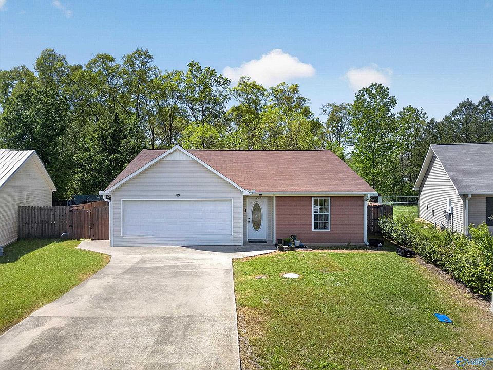 1st image of 326 Autumnwood Dr
