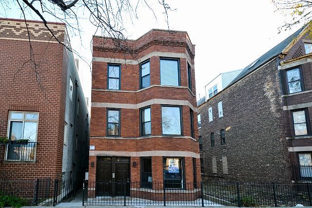 1st image of 2019 N Hoyne Ave #F2