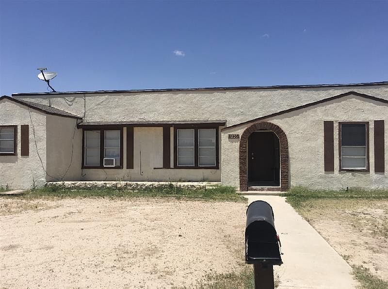 1st image of 1206 W 4th St #1206
