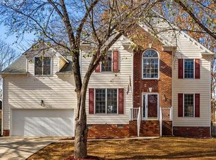 1516 Covered Wagon Rd, Mc Leansville, NC 27301