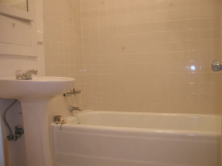 3333 Broderick St #204 — Photo 4