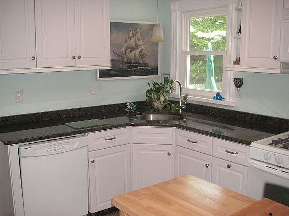 New Kitchen  Granite 