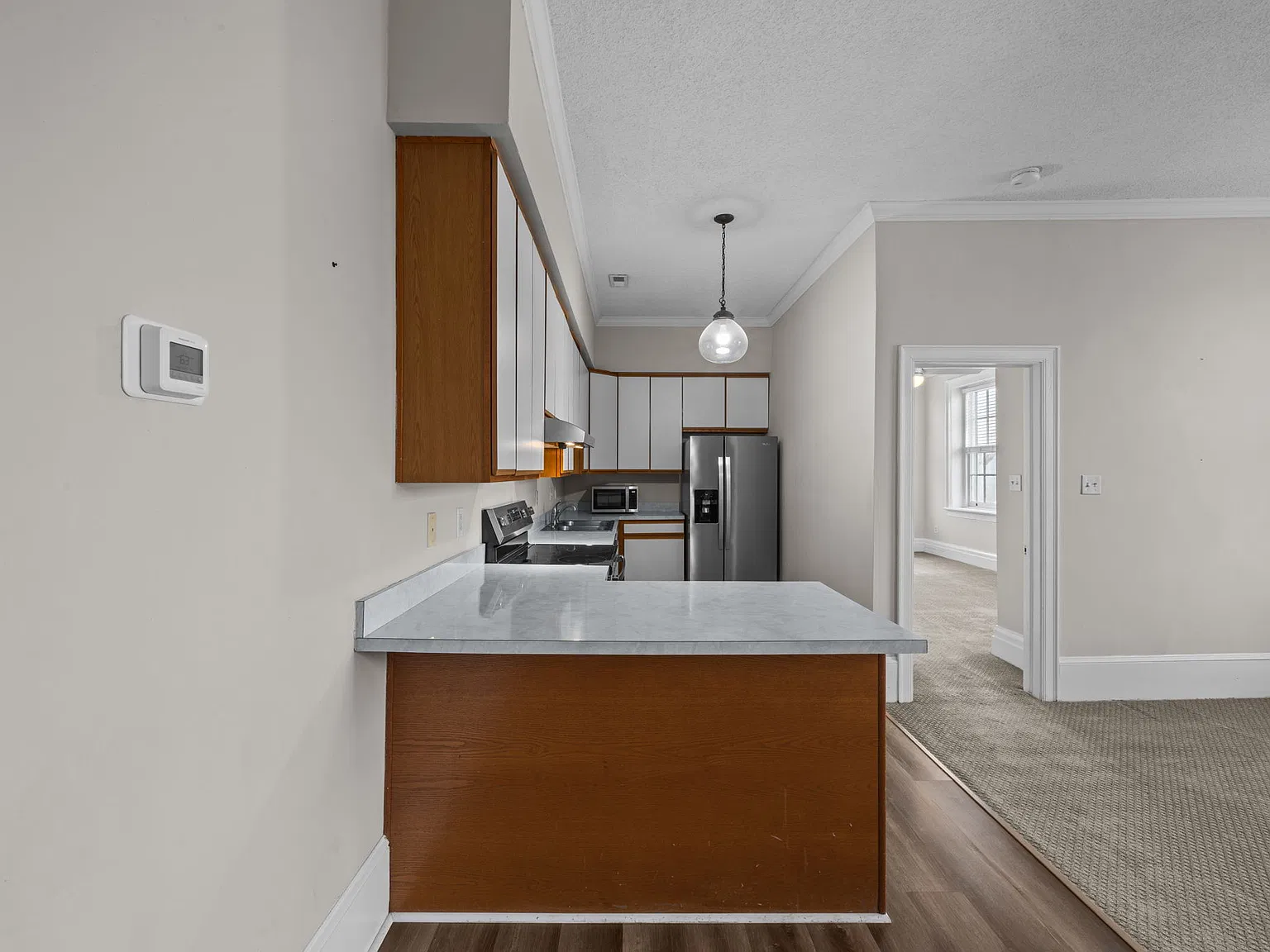 415 Broad St — Photo 4