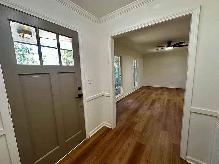 352 Henson Dr — Photo 8