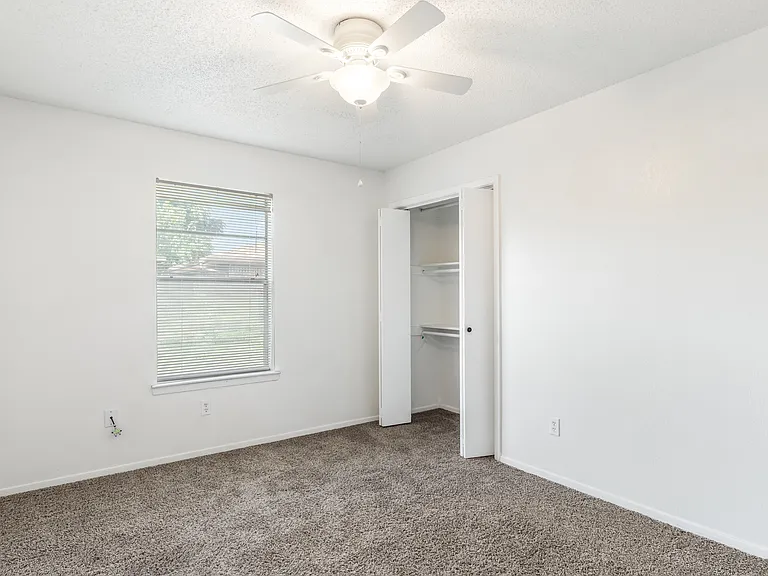6603 Central Ave — Photo 16