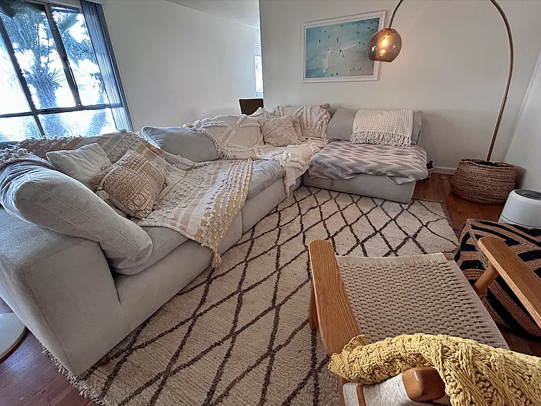 326 San Vicente Blvd #J — Photo 2