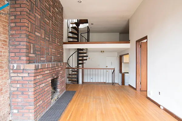 Rented by FirstService Realty (legacy) | media 16