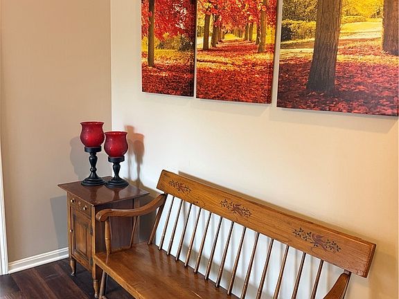 5th image of 12225 Pheasant Run Cir