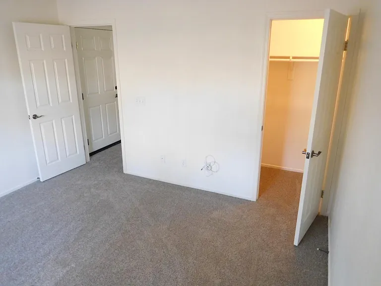 2436 Horizon Dr — Photo 11