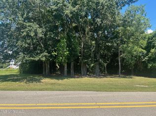 1 Seymour Ave, Diberville, MS 39540