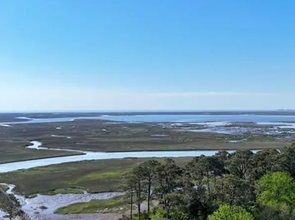 26385 Sea Breeze Dr, Accomac, VA 23301