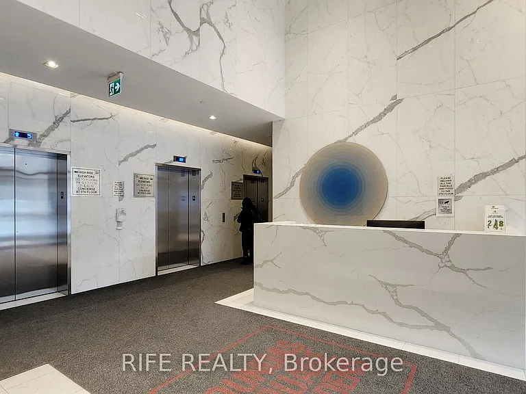 251 Jarvis St #830 — Photo 7