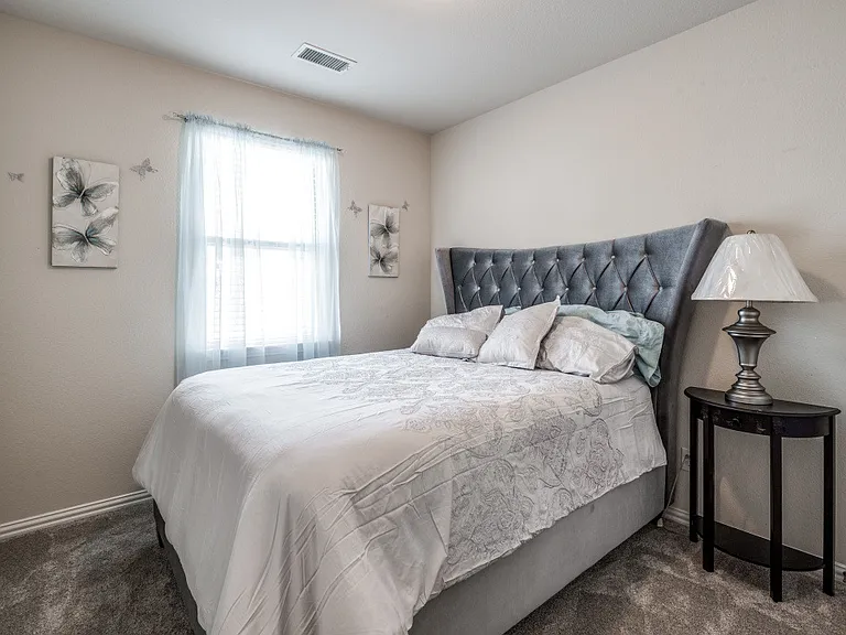 4654F Rhett Ln — Photo 5