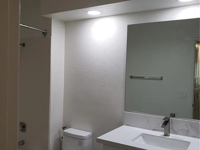 254 E Fern Ave #106 — Photo 7