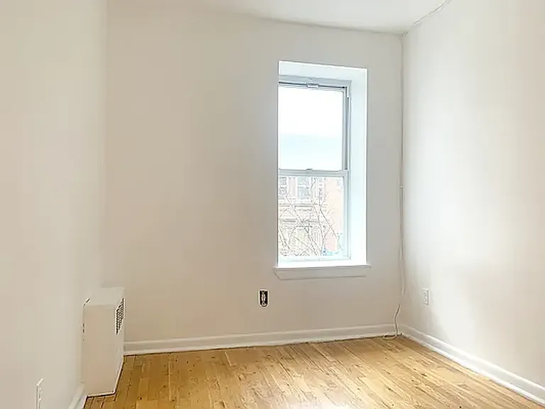 95 S 8th St #3F — Photo 6