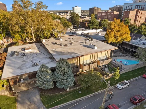 4511 Headwood Dr APT 1, Kansas City, MO 64111