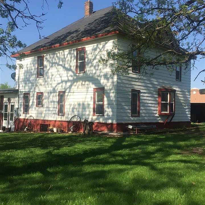 1st image of 39804 365th Ln