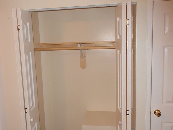 2nd image of 11050 Camfield Ct APT 203