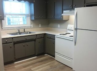517 E Moore St APT 3, Tullahoma, TN 37388