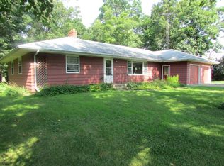 N6197 Kroghville Rd, Waterloo, WI 53594