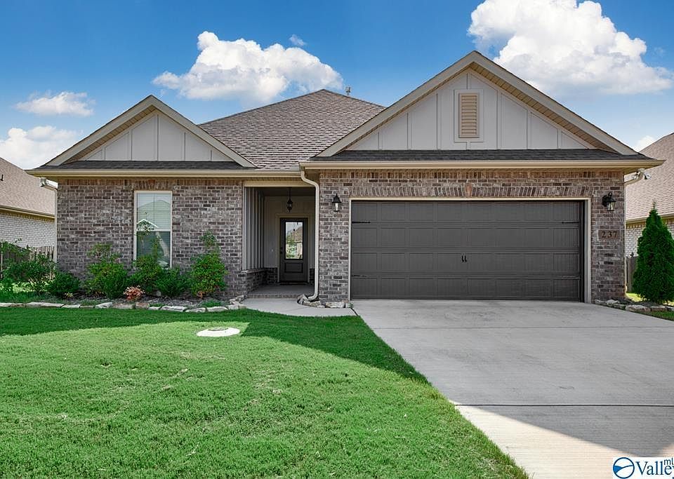 1st image of 237 Pumprock Dr