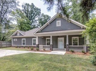3400 Adkins Ct, Charlotte, NC 28205