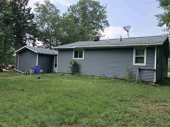 3rd image of 2301 E Wausau Ave