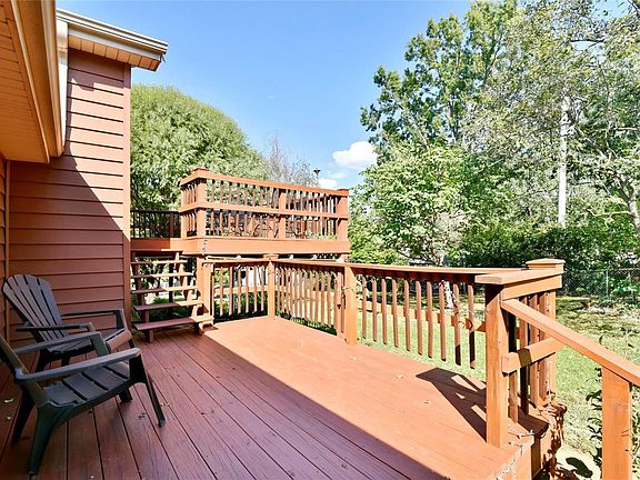 5th image of 5608 Hillridge Ct