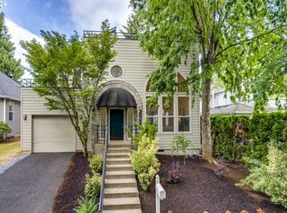 7640 SW Ruby Ter, Portland, OR 97219