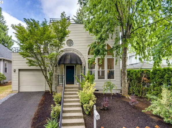 7640 SW Ruby Ter, Portland, OR 97219