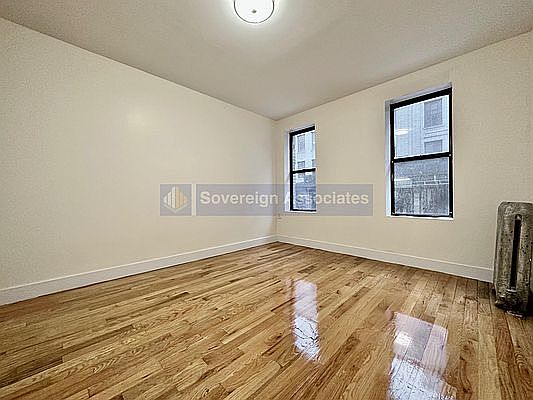5th image of 645 W 160th St #1B1
