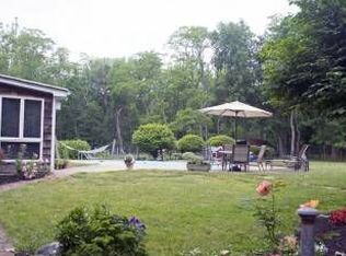 28 Elizabeth Ave, Manasquan, NJ 08736