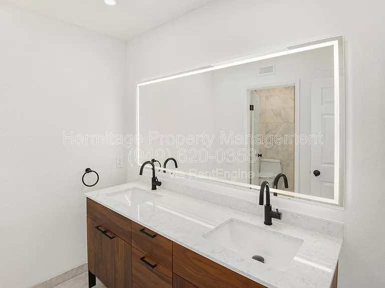 28142 Ambar — Photo 30