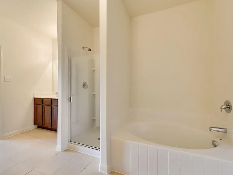 1219 Juniper Dr — Photo 6