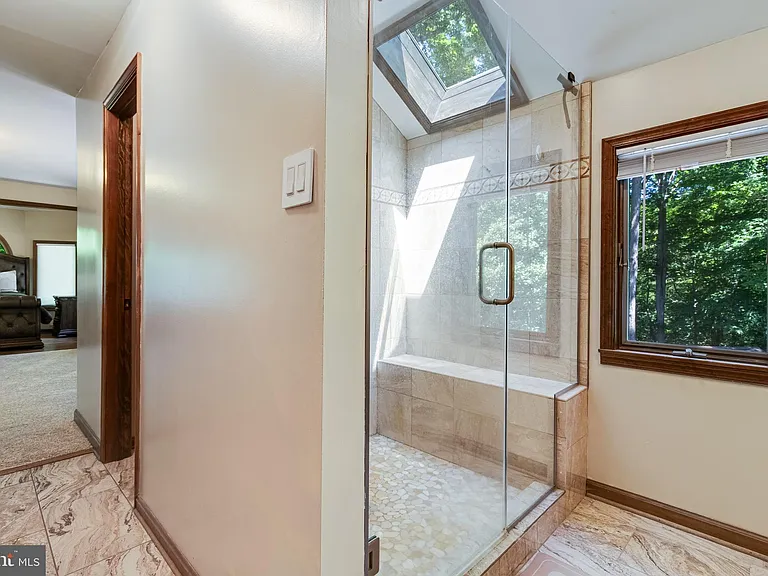 8150 Plowden Dr — Photo 49