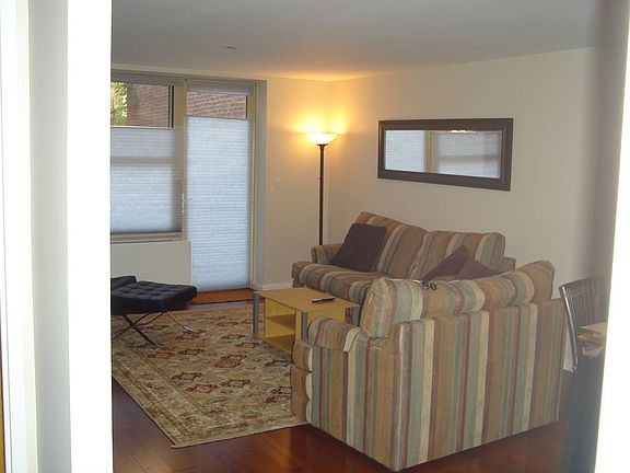 3rd image of 736 W 187th St APT 102