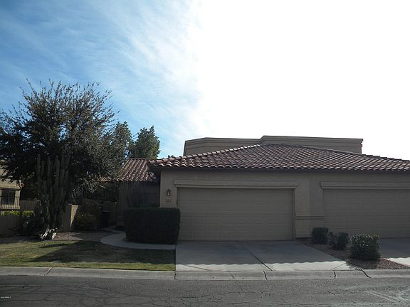 3rd image of 723 N Tangerine Dr