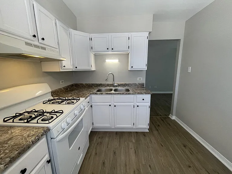 690 Marilyn Ave #206 — Photo 34