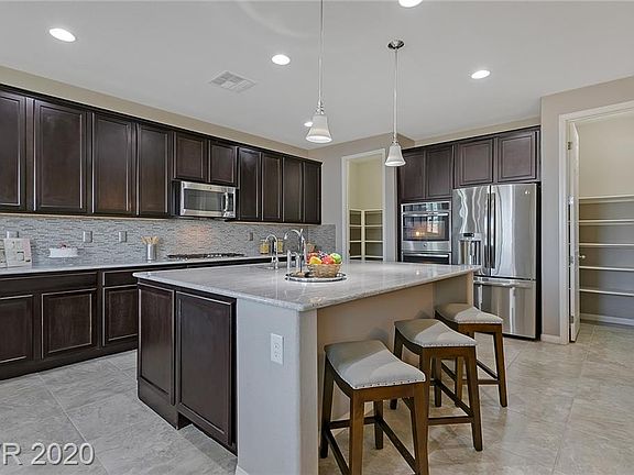 5th image of 6243 Chandon Ct