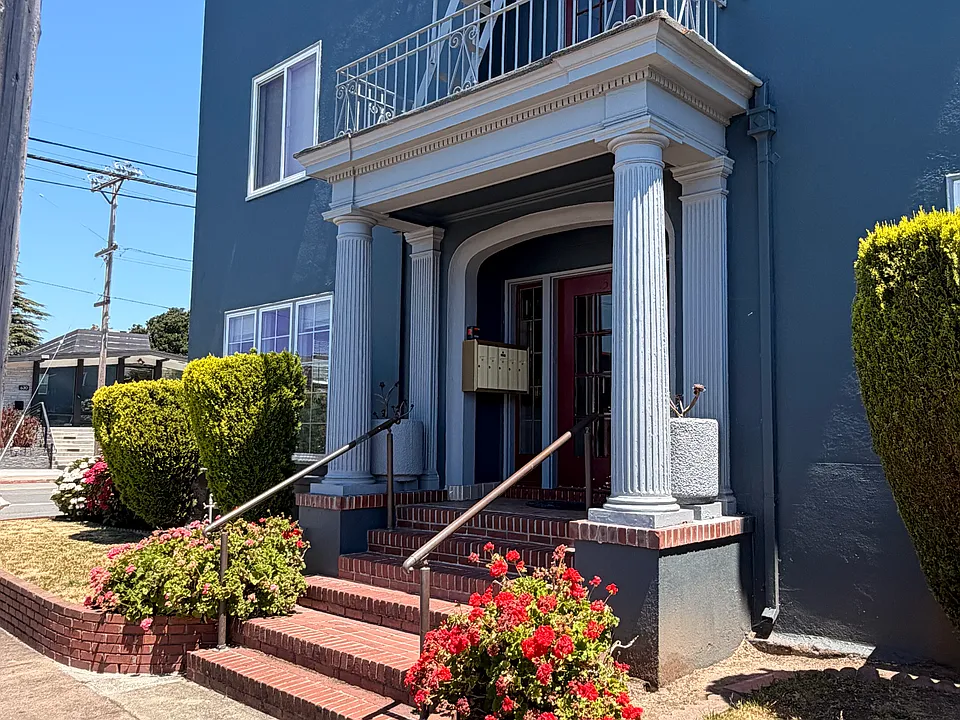 256 Villa Ter #1