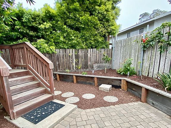 5th image of 547 Mitchell Dr