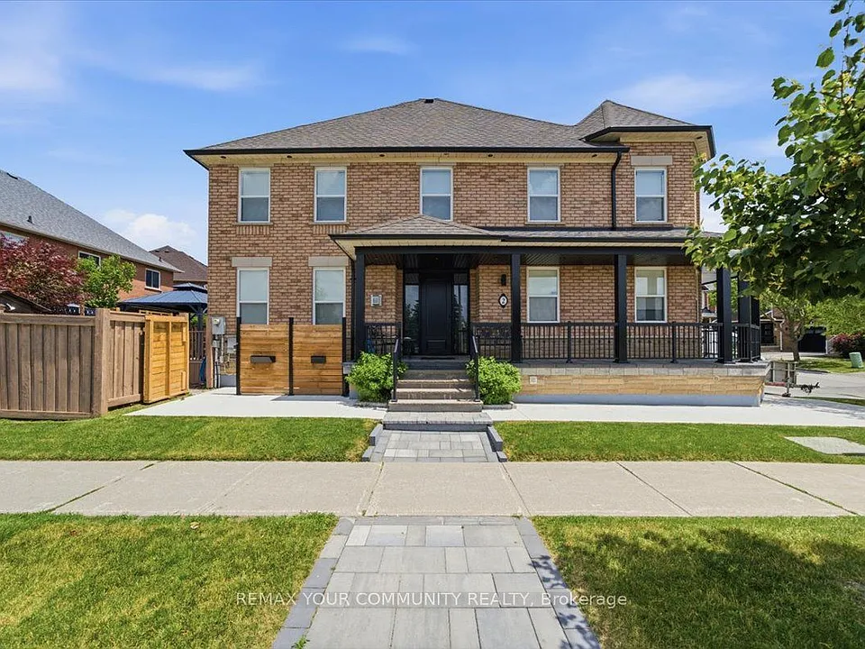 2 Hollywood Hill Cir #LOWER