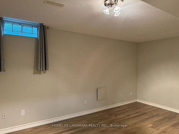 5th image of 238 Highglen Ave #Basement