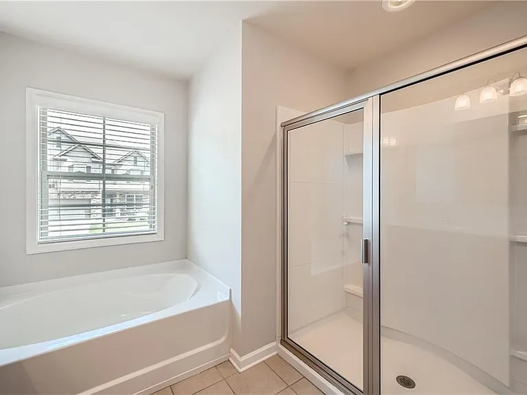 4648 Bogan Meadows Dr — Photo 17