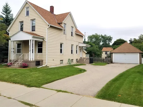 2316 S 84th St, Milwaukee, WI 53219