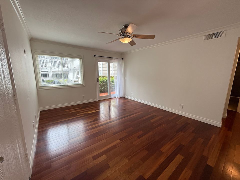 Gorgeous Brazilian Tiger-wood throughout!