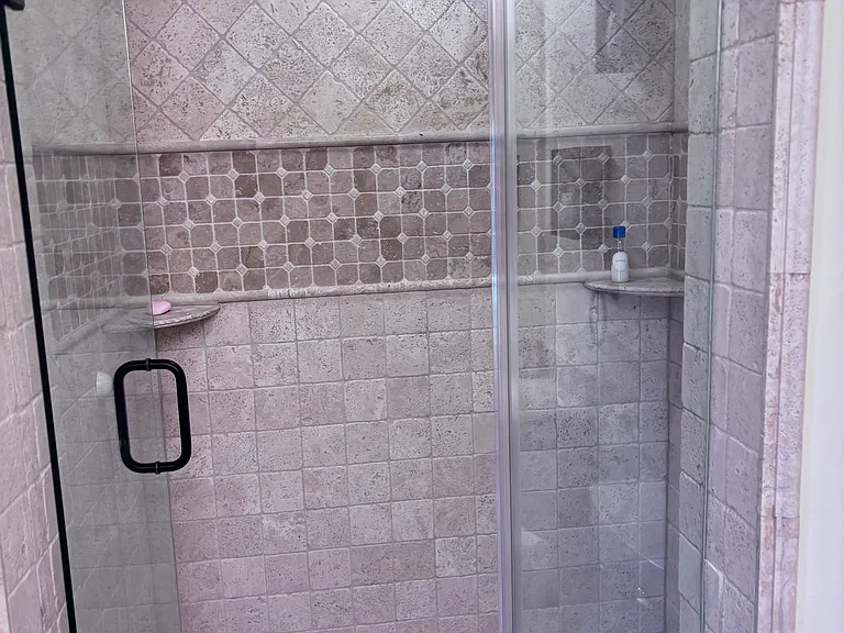 1146 Ceylon Ct — Photo 7