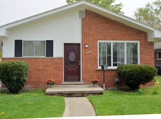 18614 Milburn St, Livonia, MI 48152
