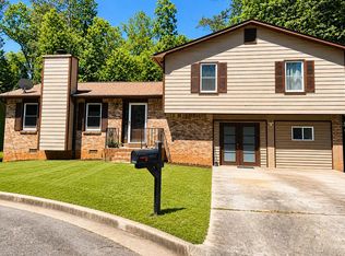 4431 Autumn Hill Dr, Stone Mountain, GA 30083